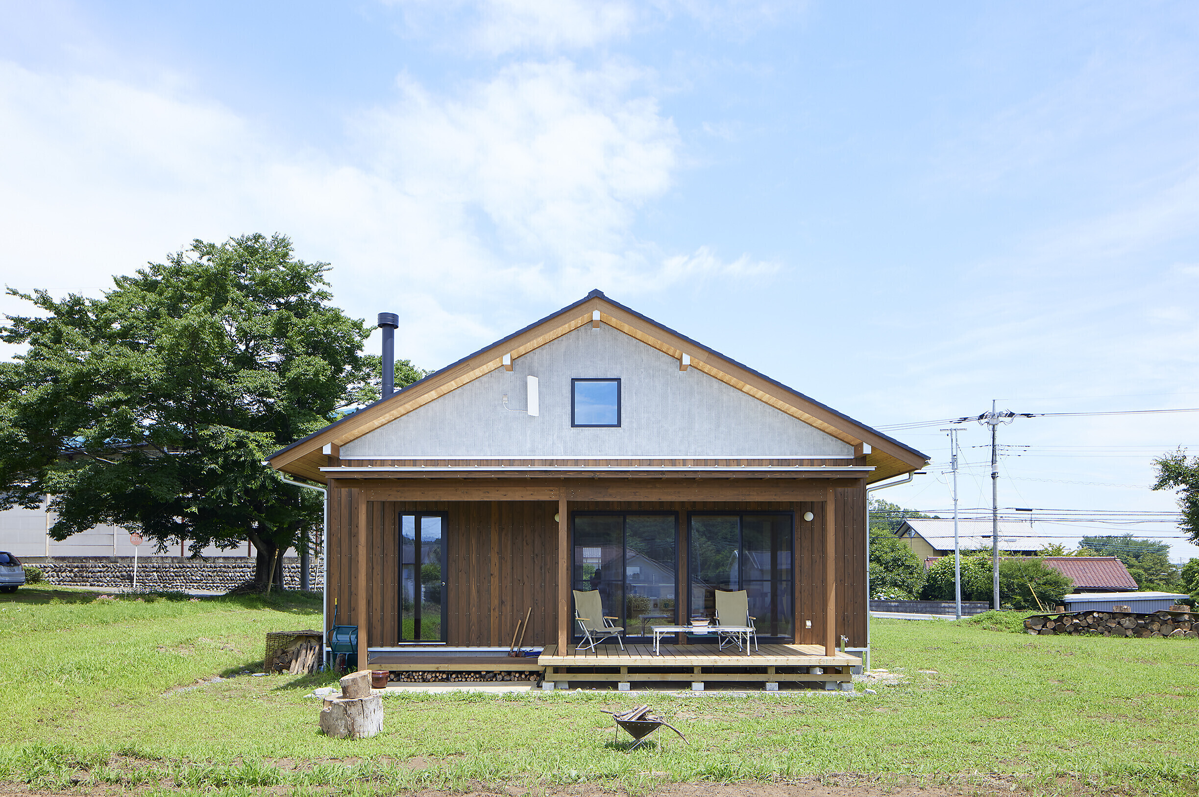 『子育て世代のための家 建築事例9選』新築ありマンションリノベあり、土地探しからのスタートあり。そこには子育てに適した住まいを求める方々の希望と熱意が詰まっています。